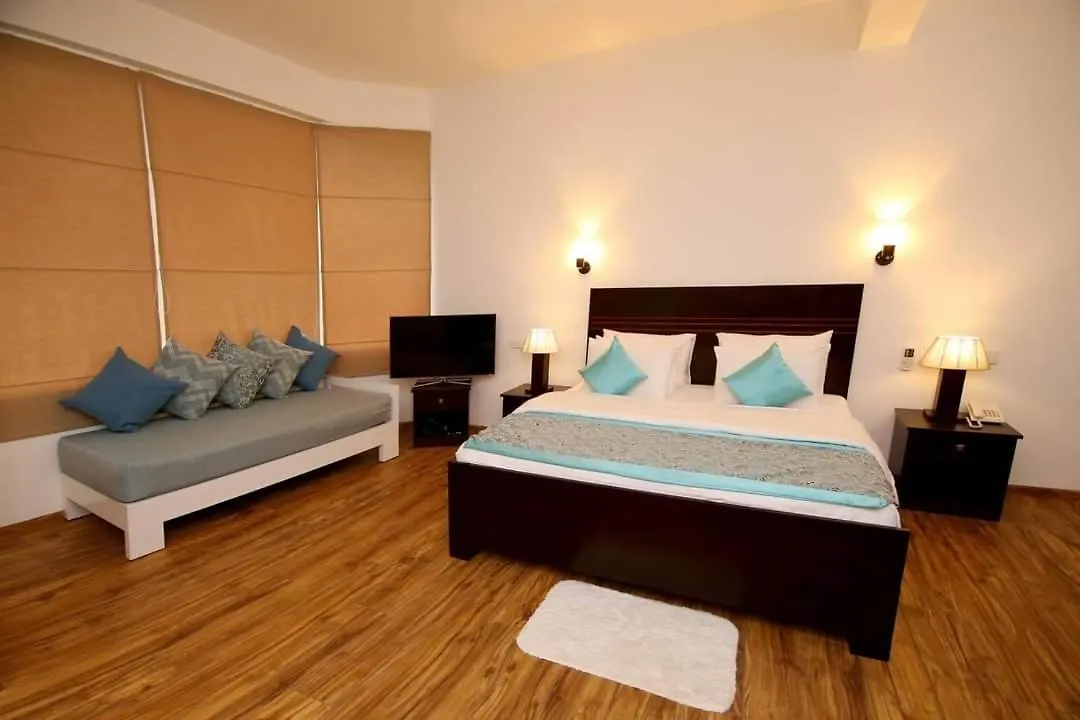 *** מלון פראדניה Hillcrest Villa סרי לנקה