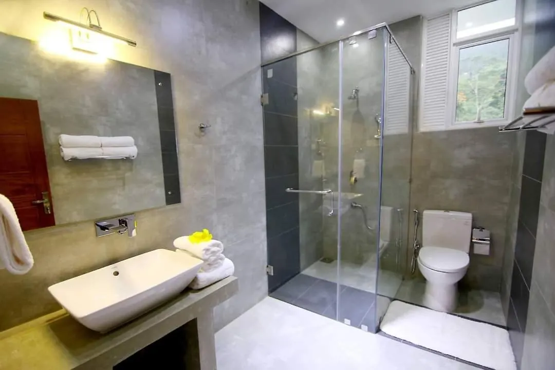 פראדניה Hillcrest Villa 3*,  סרי לנקה