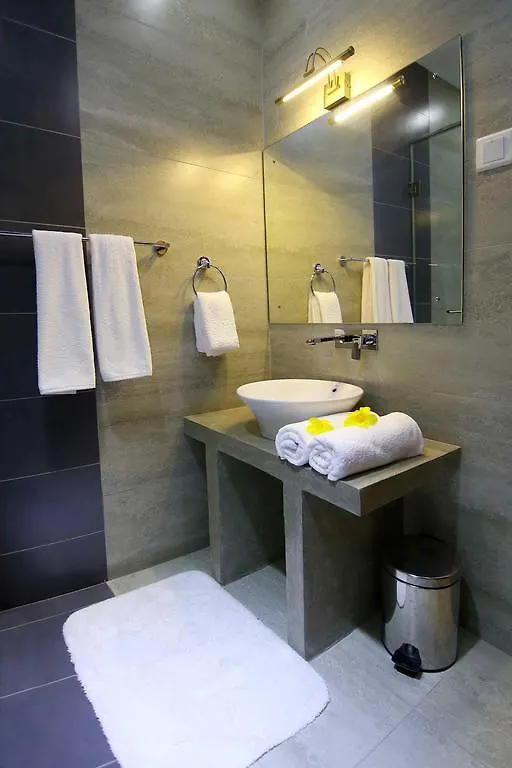 מלון פראדניה Hillcrest Villa